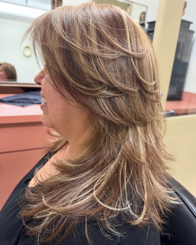 Layered cut with caramel highlights